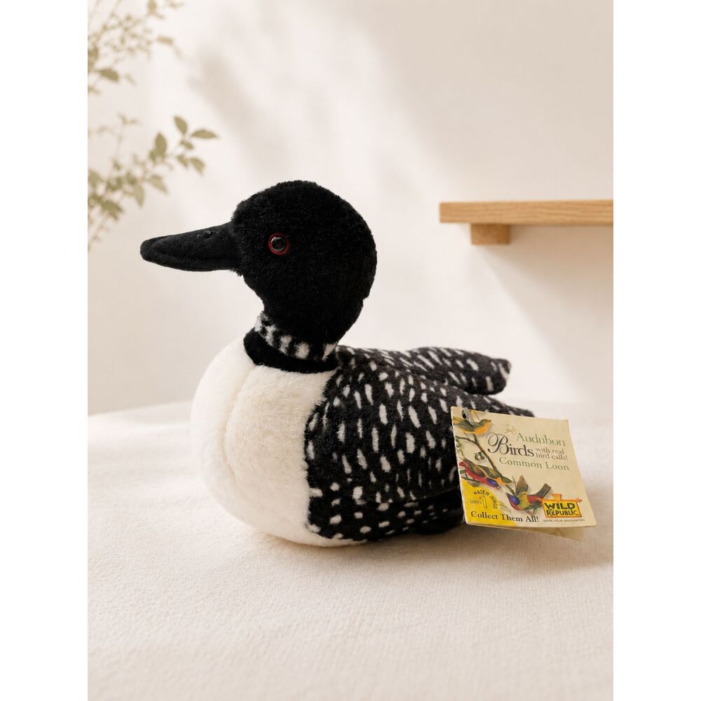 Wild Republic Audubon Common Loon Plush Bird w Tag Vintage No Sound